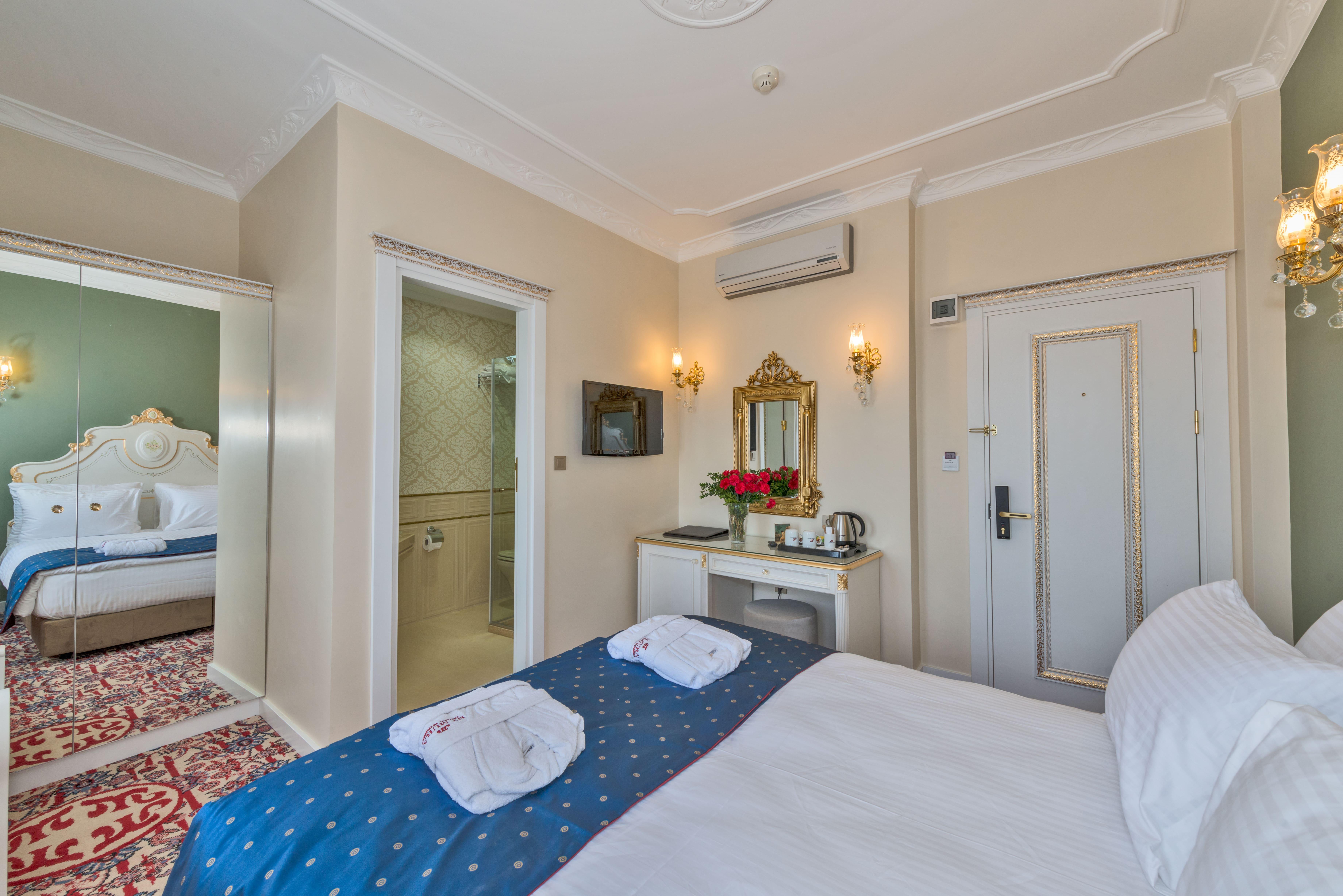 Galatower Hotel Istanbul Exterior photo