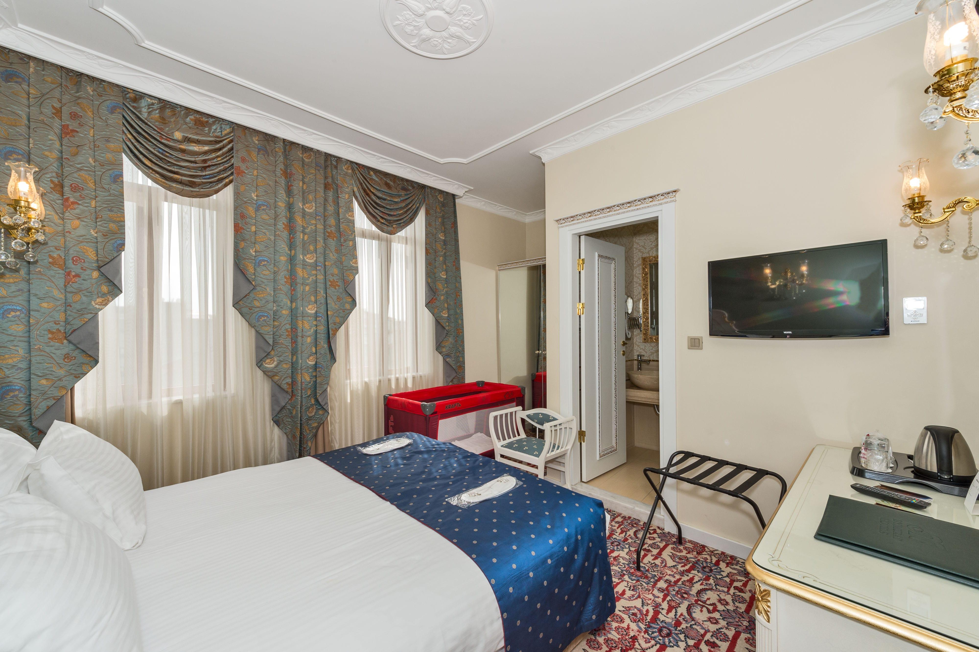 Galatower Hotel Istanbul Exterior photo