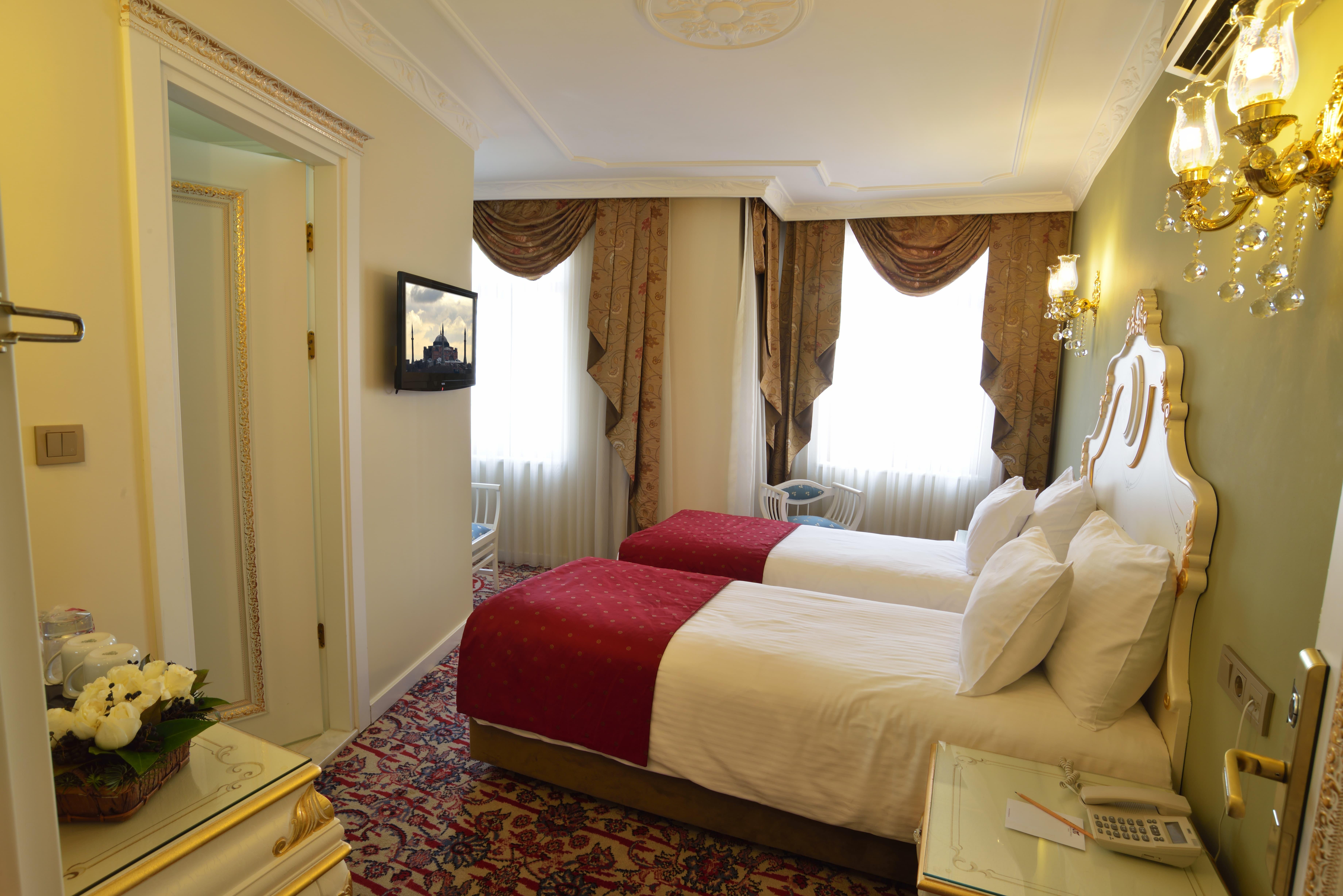Galatower Hotel Istanbul Exterior photo